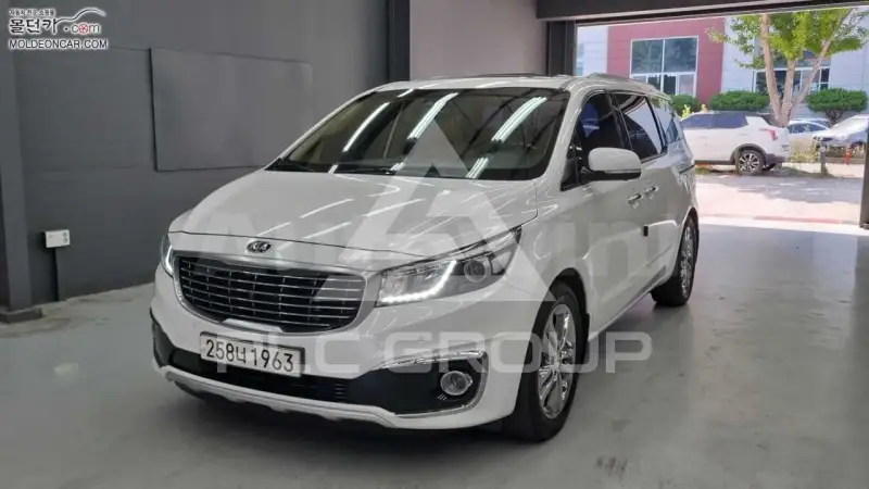 2018 KIA Carnival