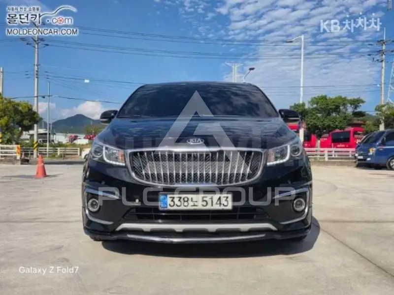 2018 KIA Carnival