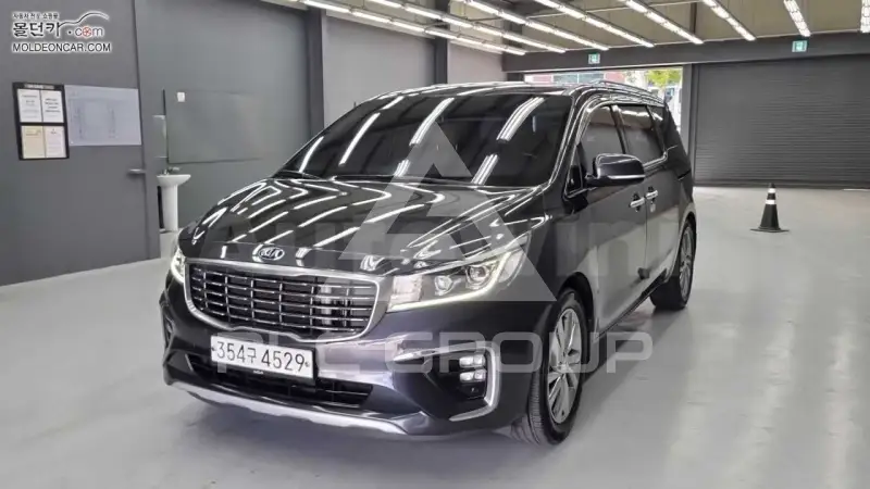 2018 KIA Carnival