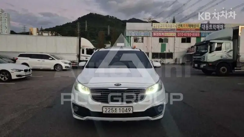 2018 KIA Carnival