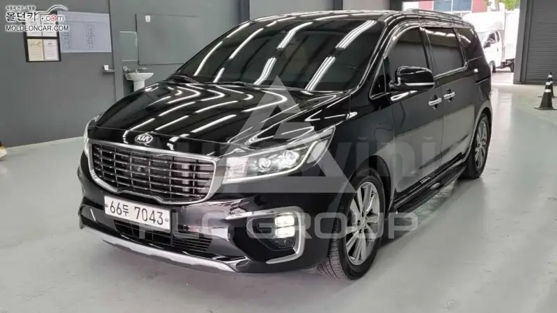 2018 KIA Carnival