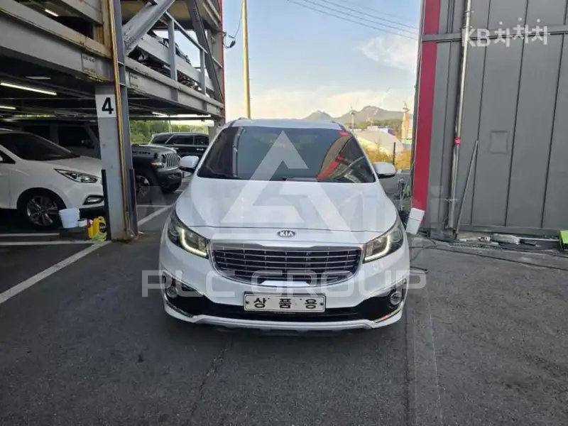 2018 KIA Carnival