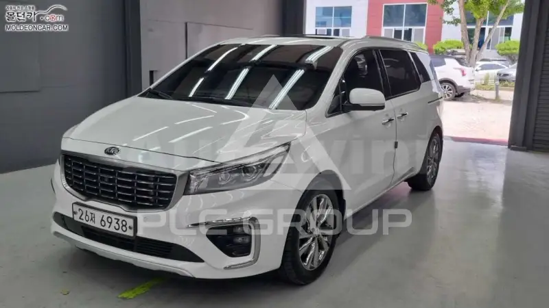 2018 KIA Carnival