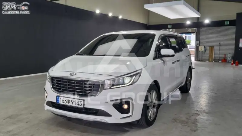 2018 KIA Carnival