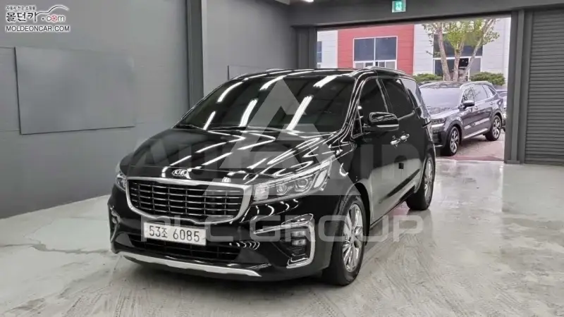 2018 KIA Carnival
