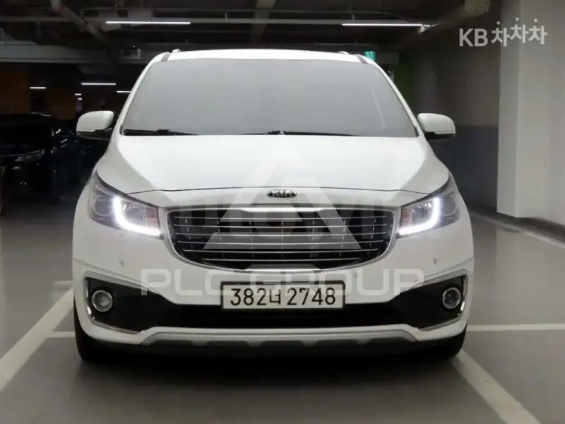 2018 KIA Carnival