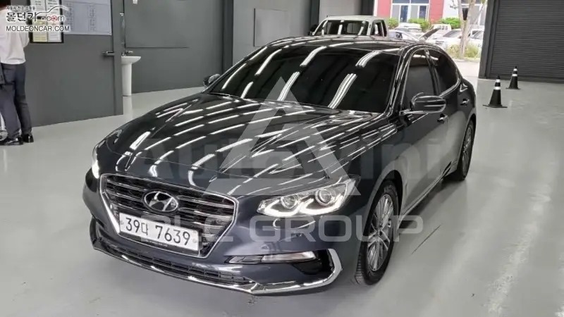 2018 Hyundai Grandeur