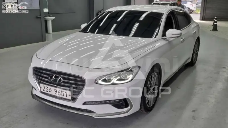 2018 Hyundai Grandeur