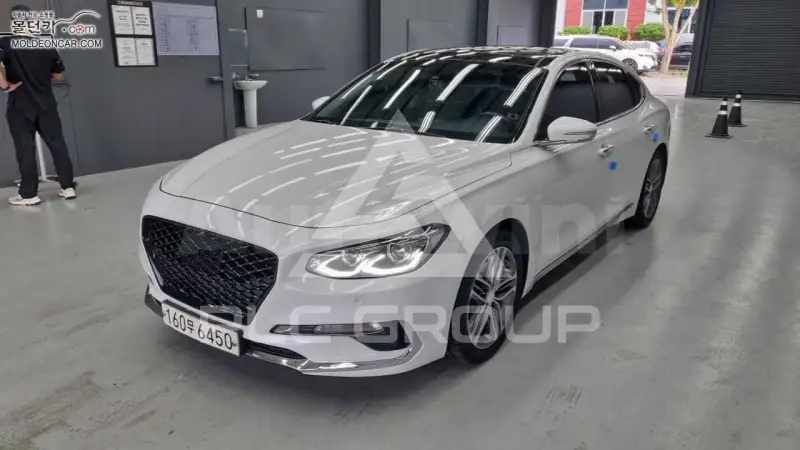 2018 Hyundai Grandeur