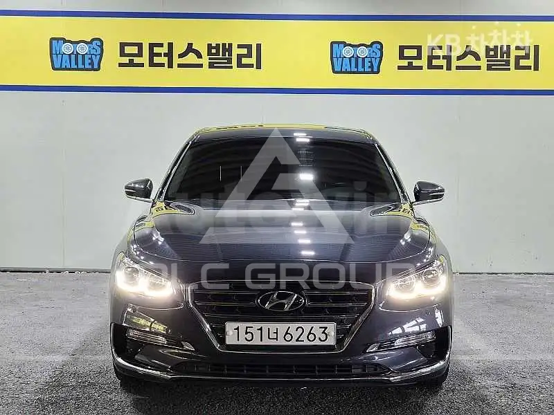 2018 Hyundai Grandeur