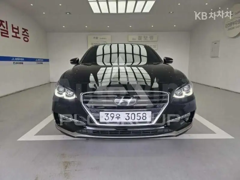 2018 Hyundai Grandeur
