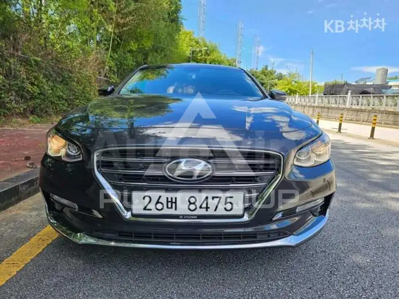 2018 Hyundai Grandeur
