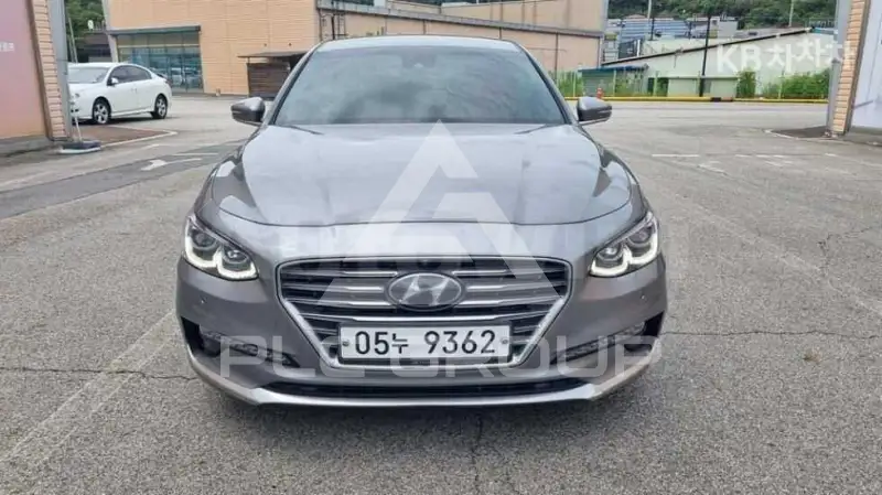 2018 Hyundai Grandeur