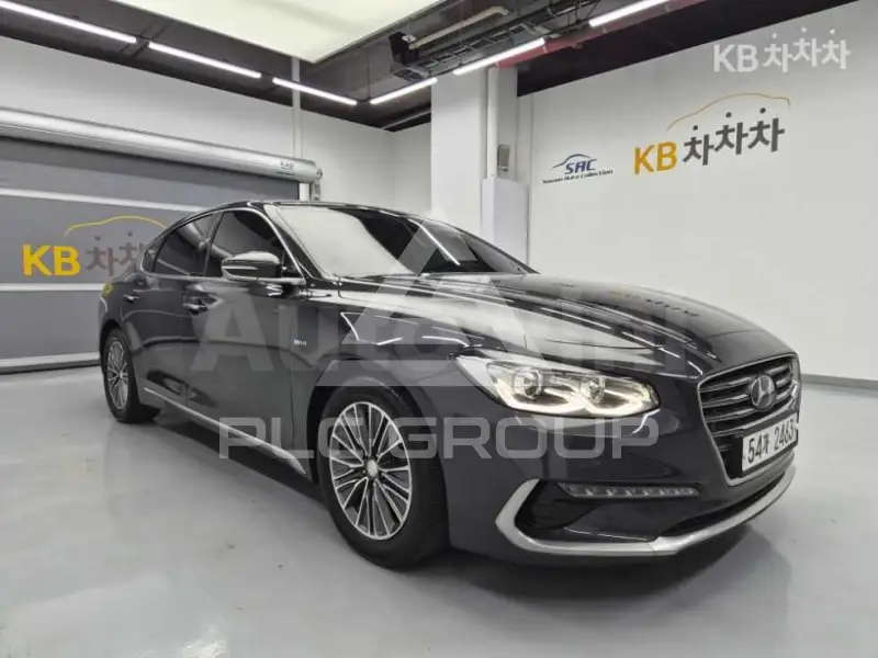 2018 Hyundai Grandeur