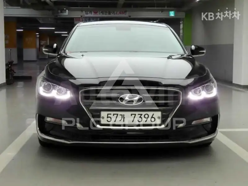 2018 Hyundai Grandeur