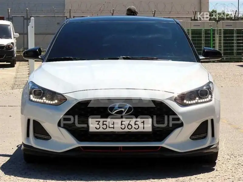 2018 Hyundai Veloster