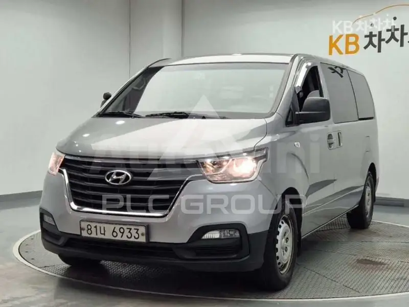 2018 Hyundai Starex