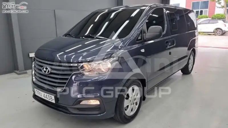 2018 Hyundai Starex