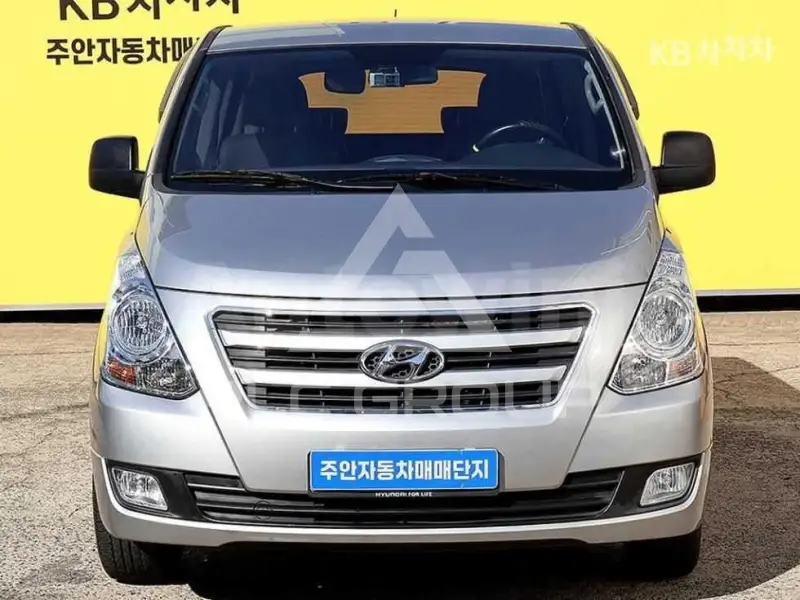 2018 Hyundai Starex