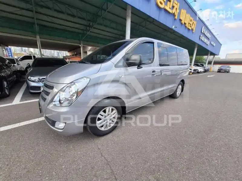 2018 Hyundai Starex