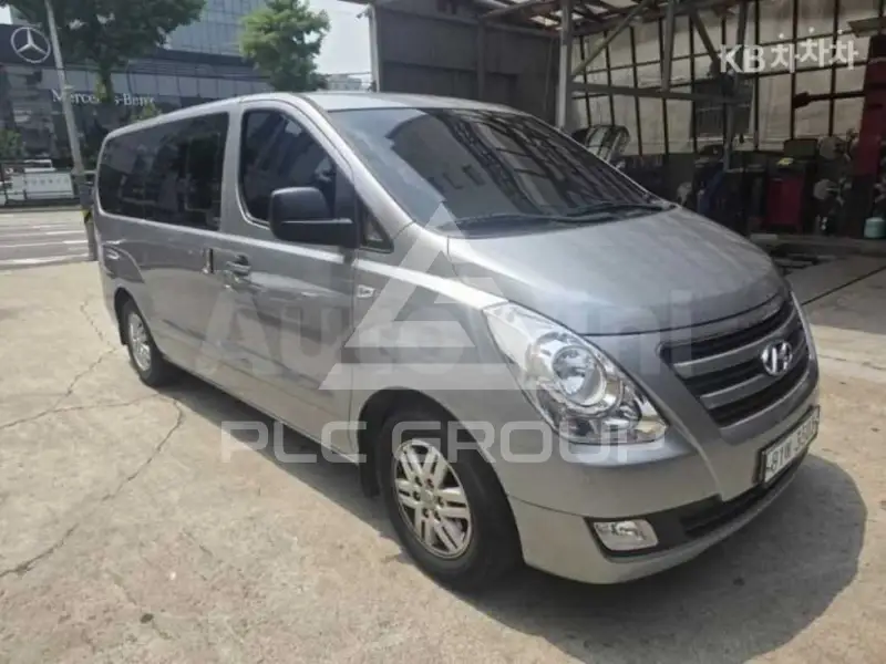 2018 Hyundai Starex