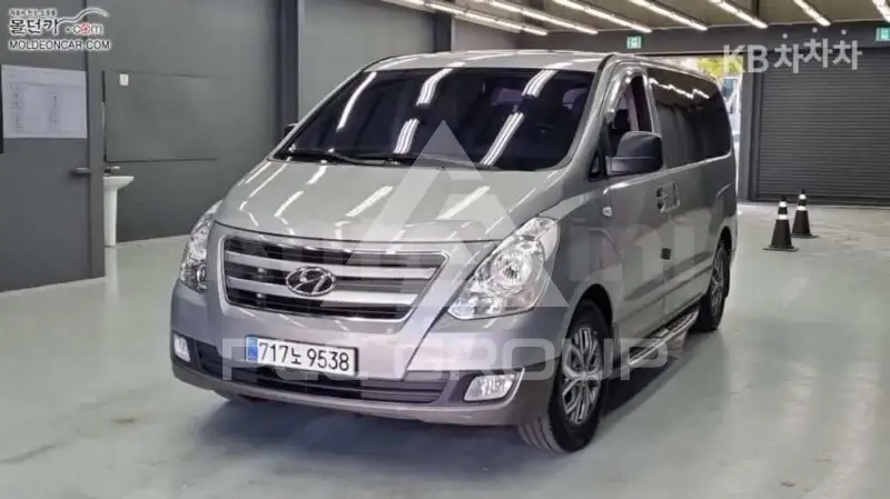 2018 Hyundai Starex