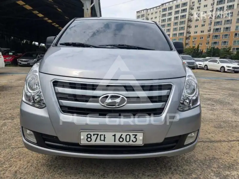 2018 Hyundai Starex