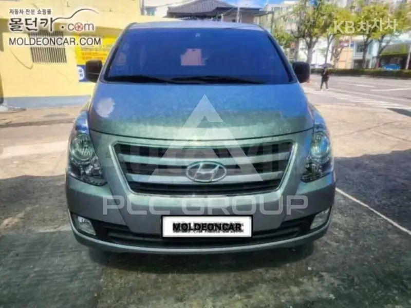 2018 Hyundai Starex