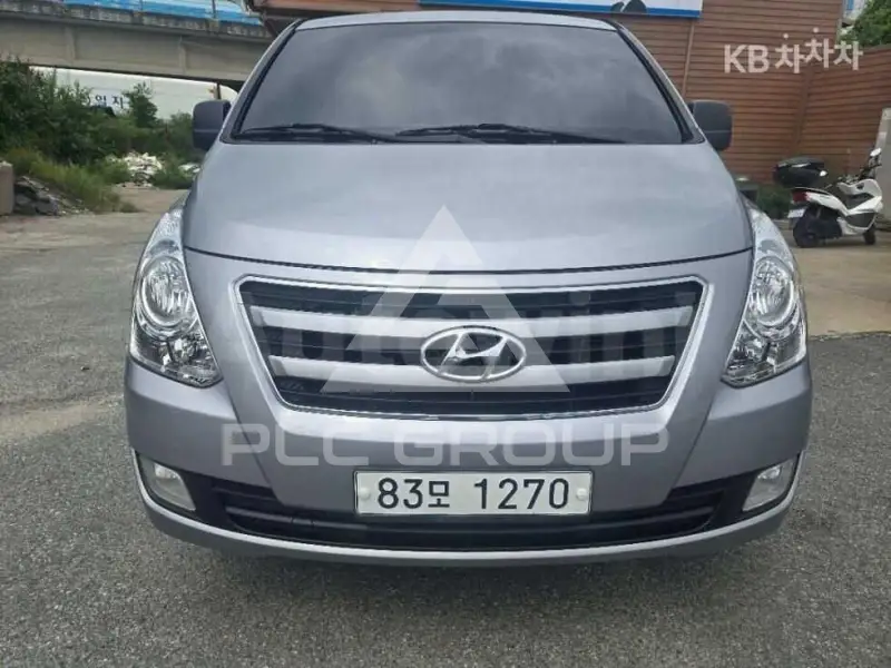 2018 Hyundai Starex