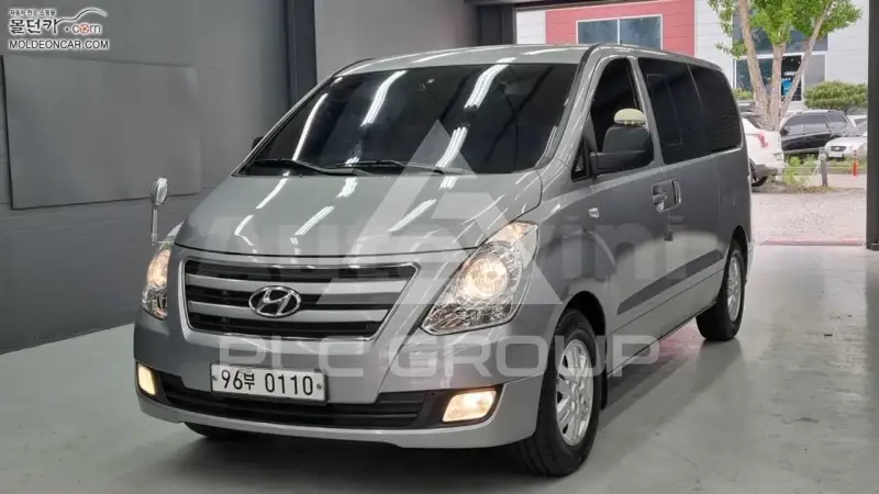 2018 Hyundai Starex