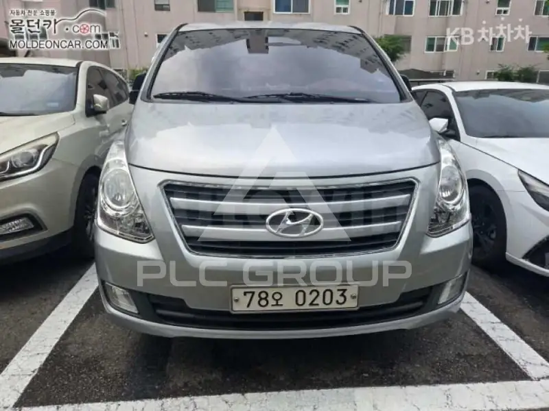2018 Hyundai Starex