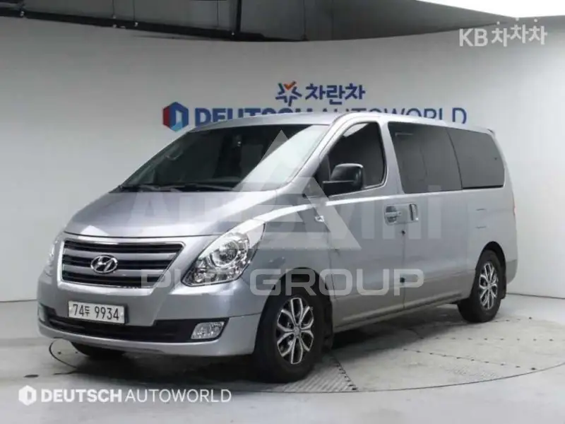 2018 Hyundai Starex