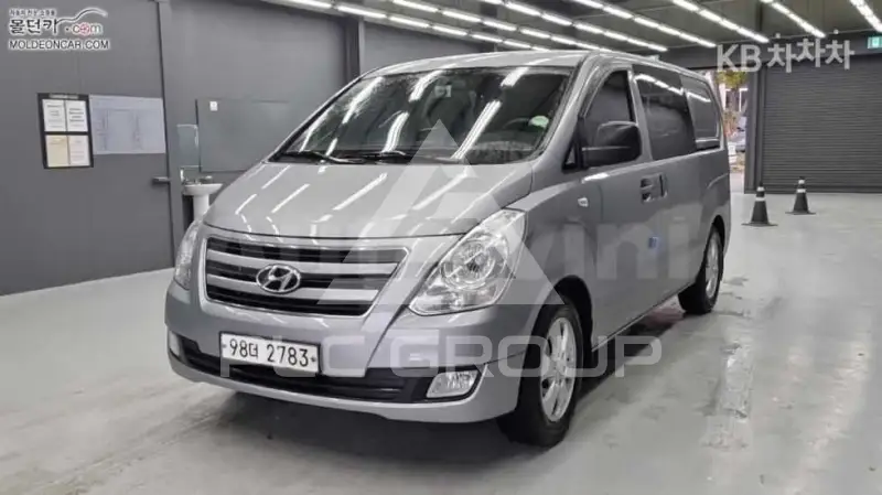 2018 Hyundai Starex