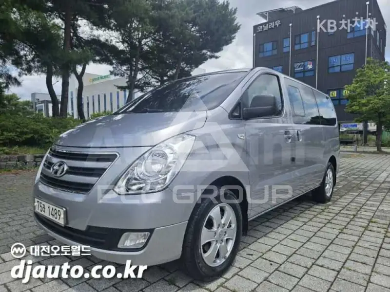 2018 Hyundai Starex