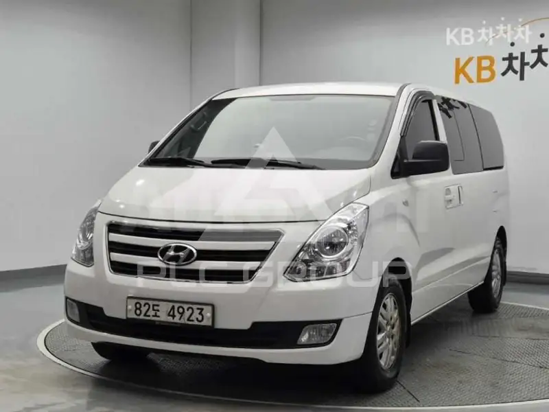 2018 Hyundai Starex