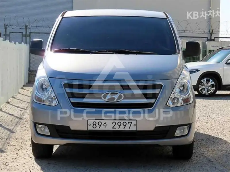 2018 Hyundai Starex