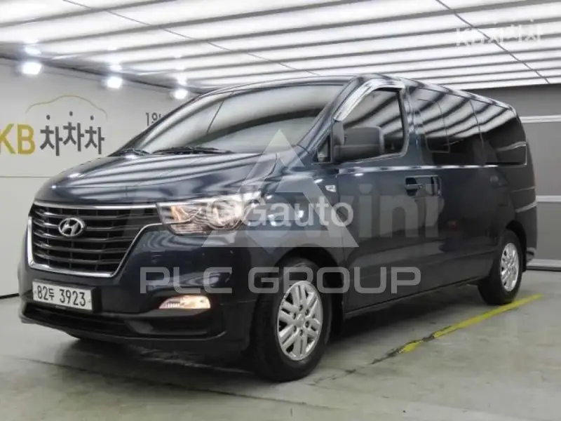 2018 Hyundai Starex