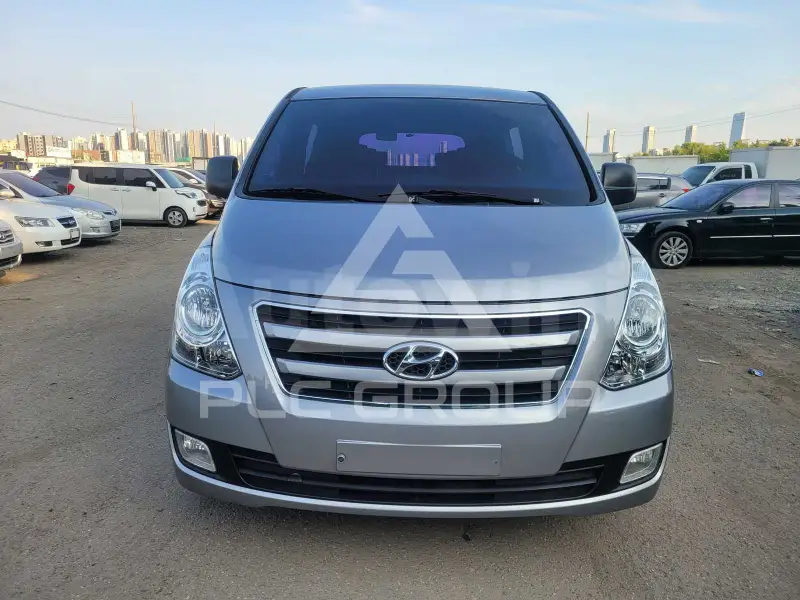 2018 Hyundai Starex