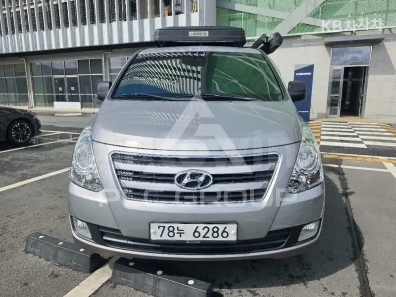 2018 Hyundai Starex