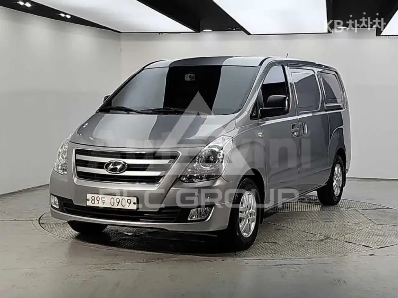 2018 Hyundai Starex