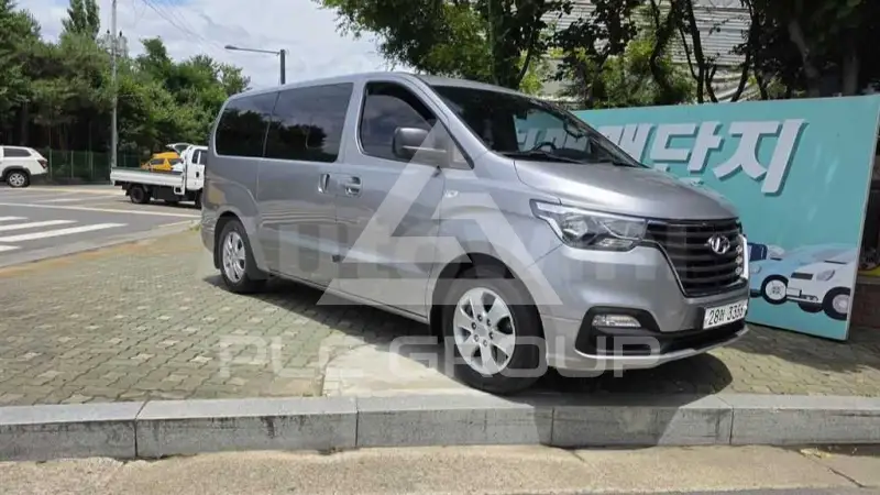 2018 Hyundai Starex