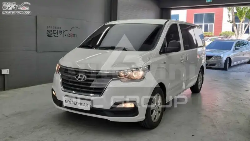 2018 Hyundai Starex