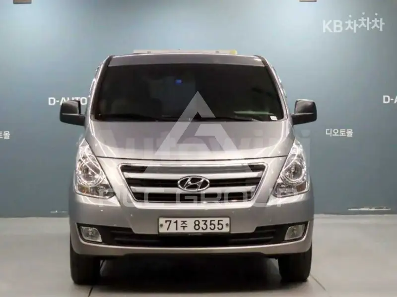 2018 Hyundai Starex