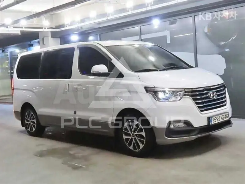 2018 Hyundai Starex