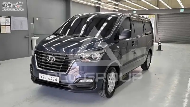 2018 Hyundai Starex