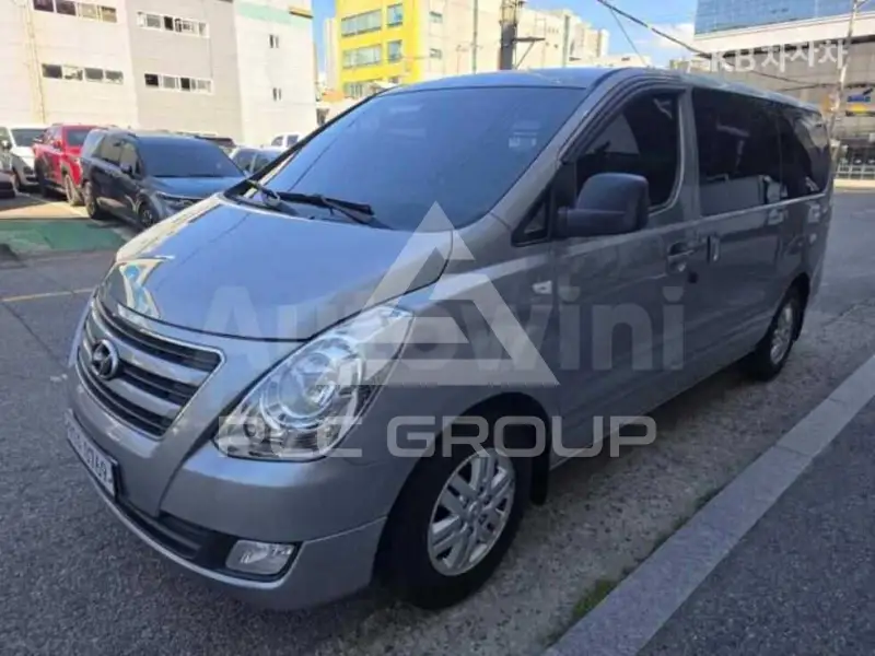 2018 Hyundai Starex