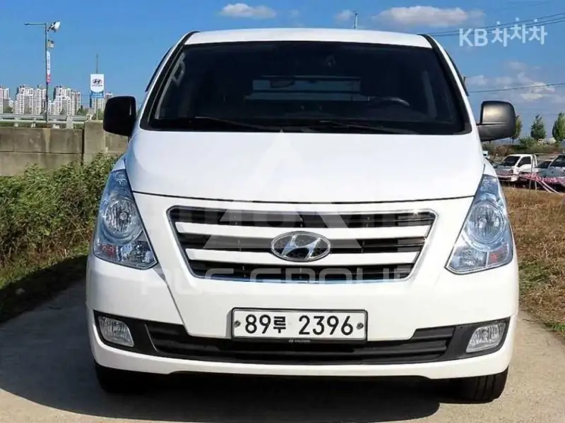 2018 Hyundai Starex