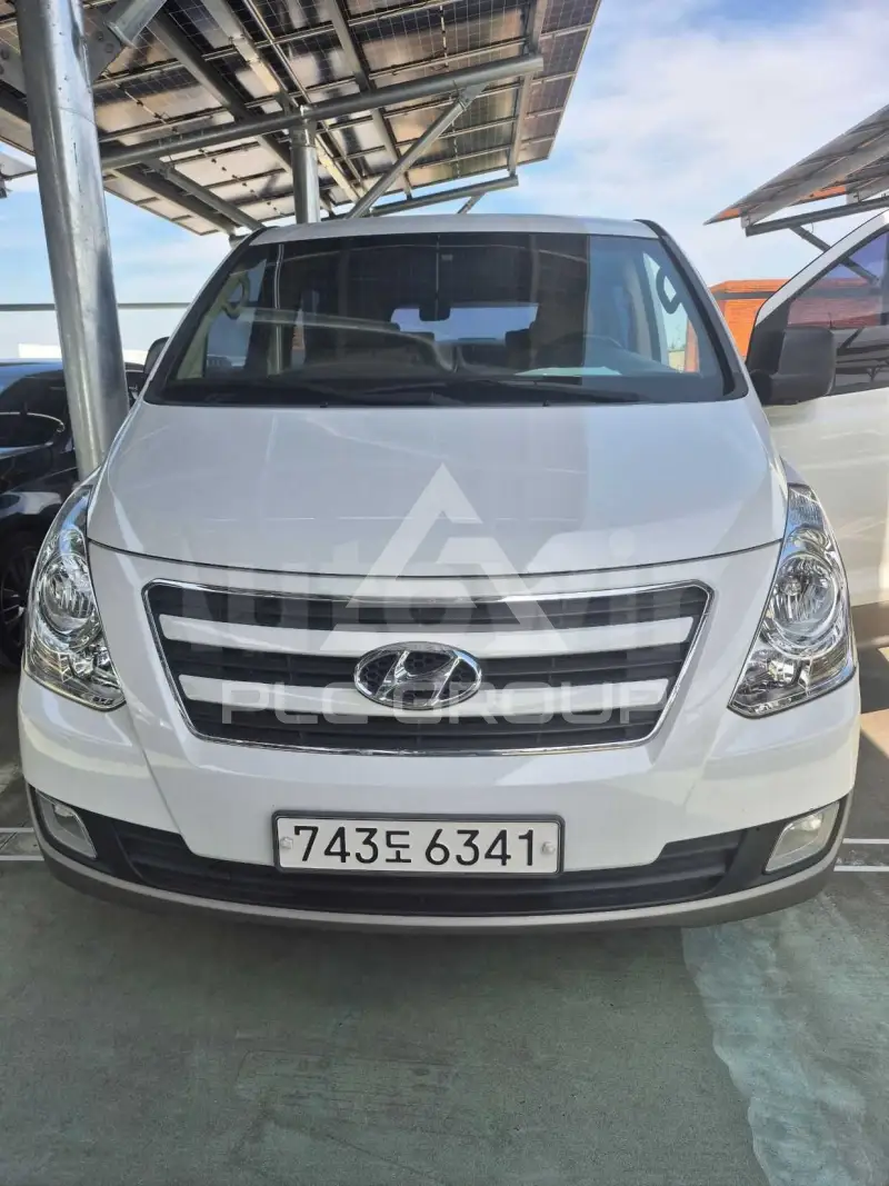 2018 Hyundai Starex