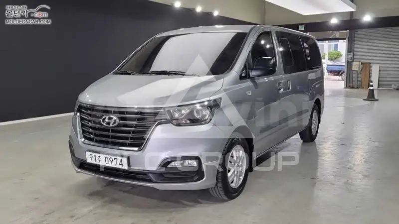 2018 Hyundai Starex