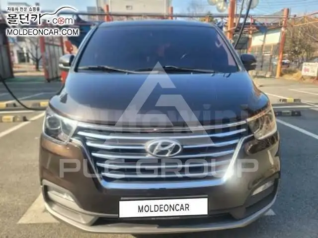2018 Hyundai Starex